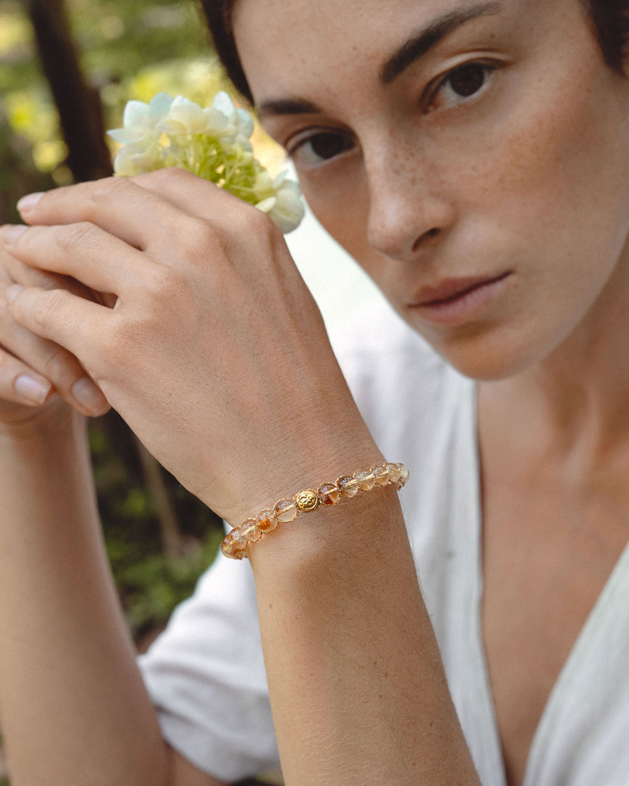 Golden Healer 6mm Bracelet | Gold