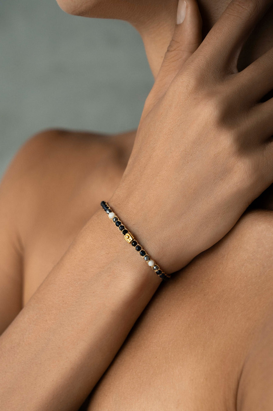 Moonshade Bracelet | Gold
