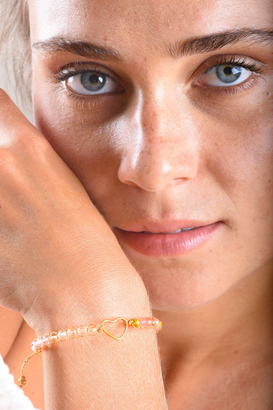 Watermelon Quartz Heart Bracelet | Gold - Samapura Jewelry